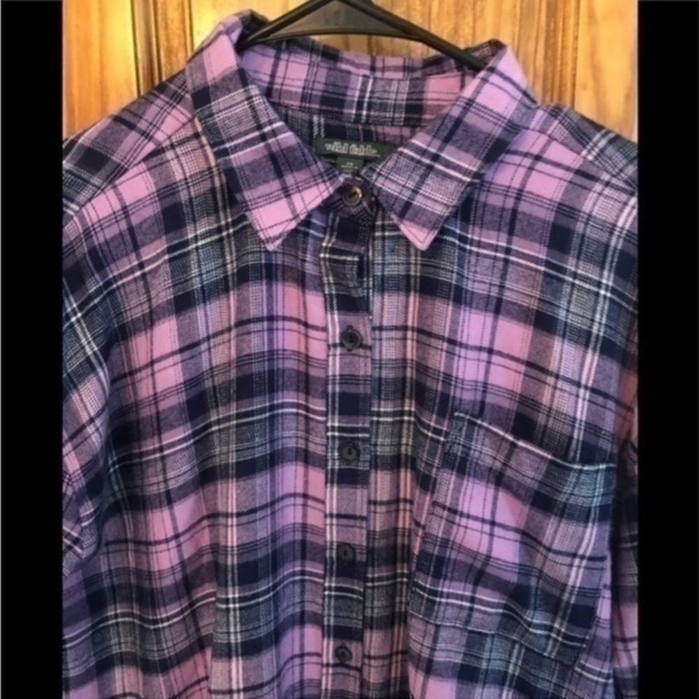 Wild Fable Purple and Black Plaid Button Down Shirt